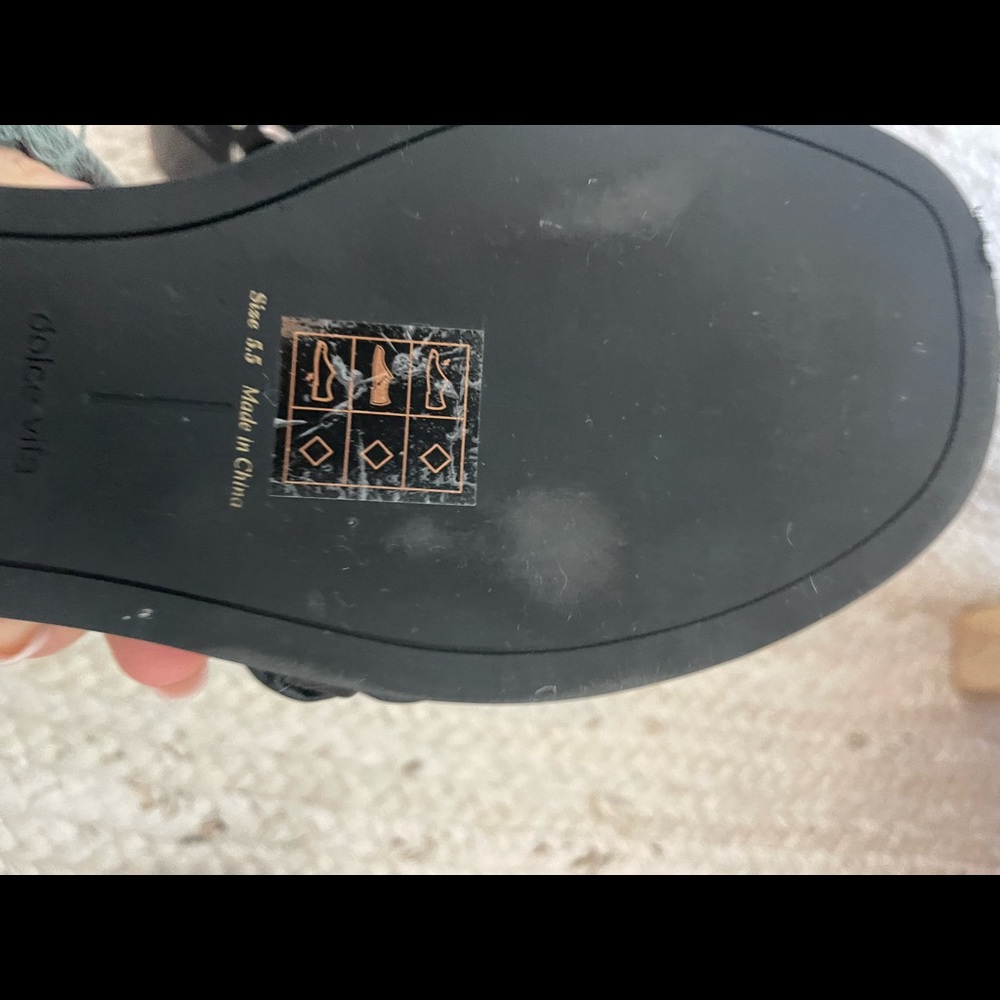 Dolce Vita Grazie sandals in black Stella; Worn once.